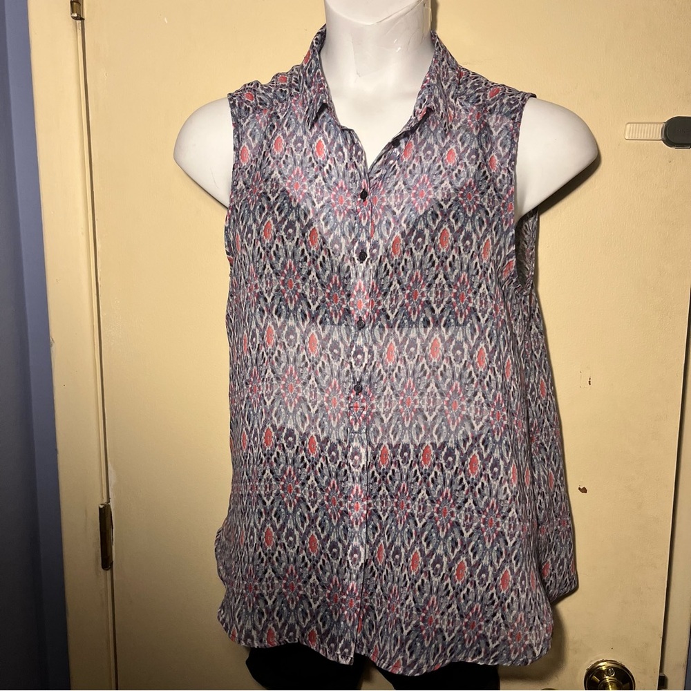 H&M Pink and Blue Sleeveless Blouse with Notched Collar